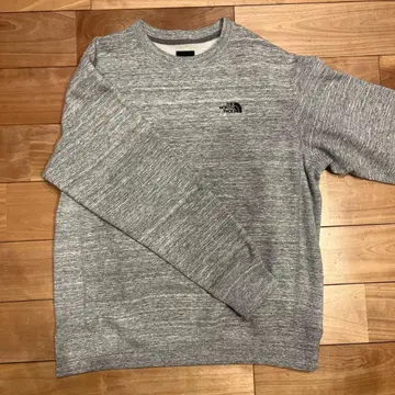 THE NORTH FACE 그레이 크루넥 트레이닝복