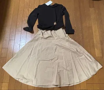 [ 미사용 새상품 ] ZARA 자라 니트와 스커트의 도킹 원피스