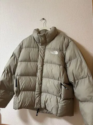 THE NORTH FACE 다운 자켓 올리브