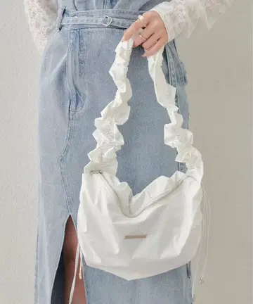 [ Chico ] 드로스트 숄더 라운드 백 ( ivory )