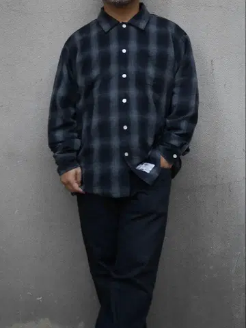Sofmachine XL 옴브레 체크 셔츠 블랙 계열 소프트 머신