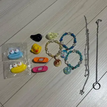 완구 목걸이 모음