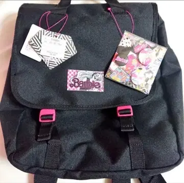 바비 바비 백팩 블랙 블랙 핑크 캔뱃지 3개 세트