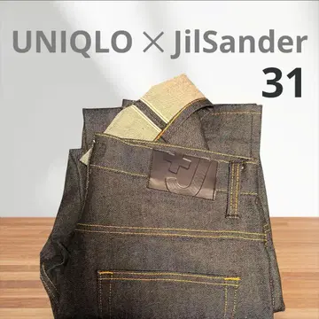 UNIQLO +J 질 샌더 셀비지 데님 31인치 블랙 가죽 패치