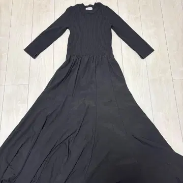 Mila Owen 리브 니트 롱 원피스