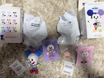 MICKEY REMIXED POPMART