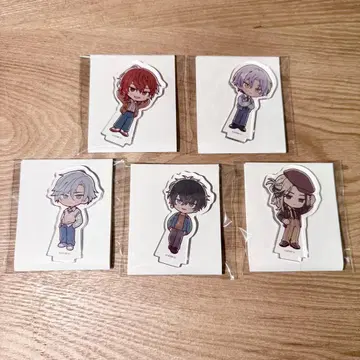 18TRIP 에이트리 타워 레코드 아크릴 스탠드 아사한