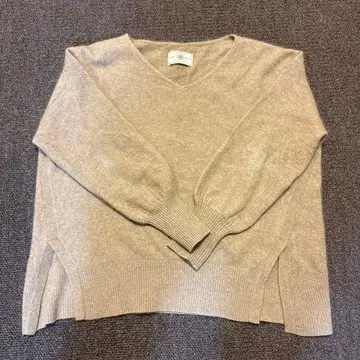 퓨어세신 캐시미어 혼방 V넥 스웨터