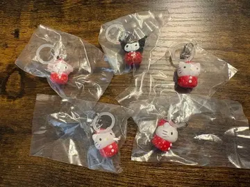 산리오 딸기 메지루시 액세서리 헬로키티 마이멜로디 쿠로미 5개