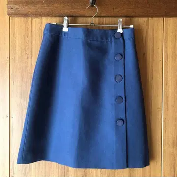 택 포함 새상품 아르무아르 카프리스 스카이블루 미니 스커트