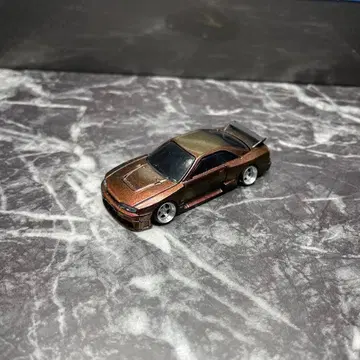 GT-R R33 마조라 미니카