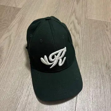 [ 새상품급 ] 다크 그린 자수 로고 야구 모자