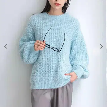 스카이블루 페더얀 니트