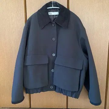 ZARA 카라 부착 자켓