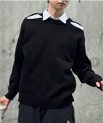 치카시츠+ 니트 스웨터 블랙 블랙