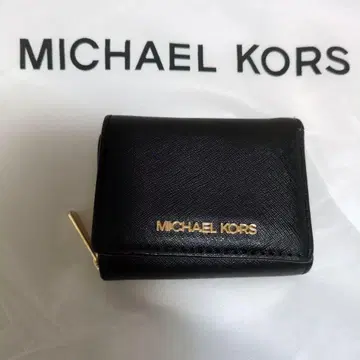 마이클 코스 3단 폴더형 지갑 블랙