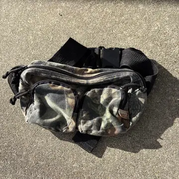 00s~ unknown real tree Crossbody Bag