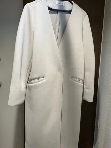 PLST 롱 코트 화이트 그레이