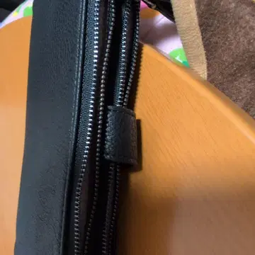 블랙 지퍼 달린 카드 케이스