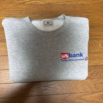US Bank 그레이 맨투맨