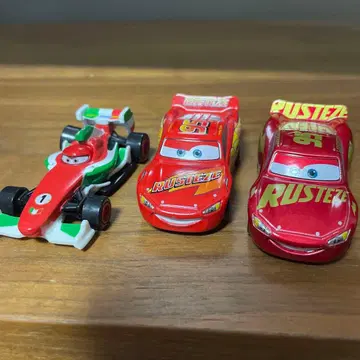 토미카 라이트닝 맥퀸 카즈