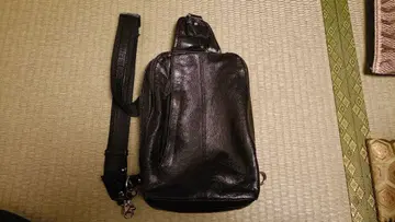 JOYA 가죽 숄더백 블랙