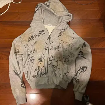 ANDER HUNK 아트 프린트 풀 집업 후드티