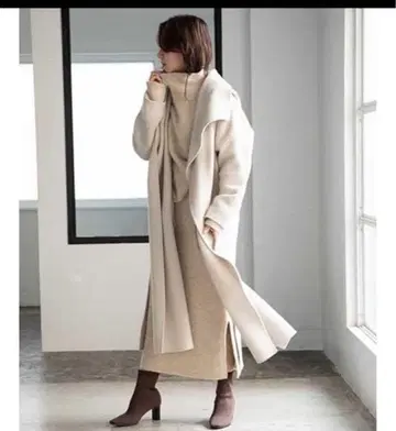 완판 인기! 새상품 FRAY I.D 2way 리버 가운 코트 아이보리