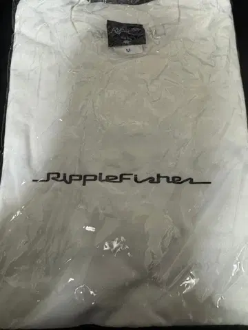 립플피셔 t셔츠 m사이즈