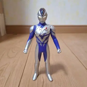 [ 재도색 ] 울트라 히어로 시리즈 EX 울트라맨 디나스