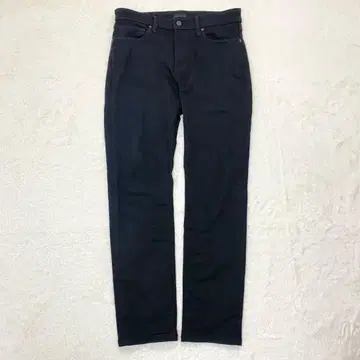 유니클로 울트라 스트레치 스키니 핏 청바지 / 스티치 포켓 부착