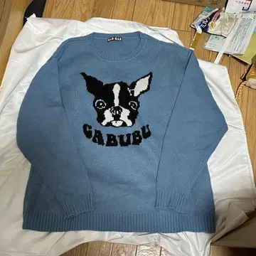 GABGAB 가브가브 프렌치 불독 아크릴 스웨터 프리 스카이블루 빅