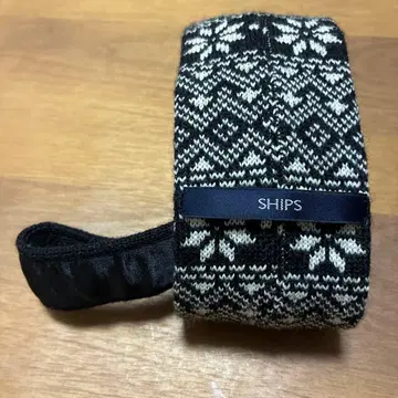 SHIPS 눈꽃 무늬 니트 넥타이