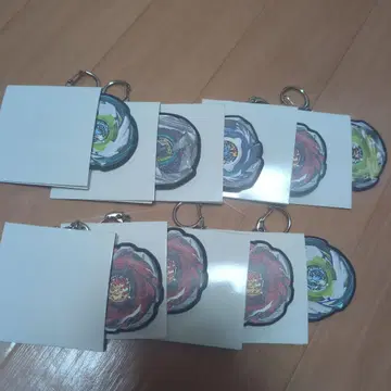 DMM 복권 베이블레이드 X E상 러버 키링 전종 세트