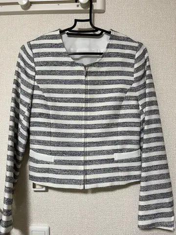 Karl Park Lane 스트라이프 노카라 자켓