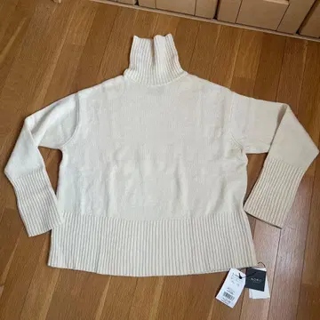 N.O.R.C 노크 캐시미어 니트