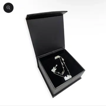 Ado 5th POPUP-STORE 5주년 이어커프