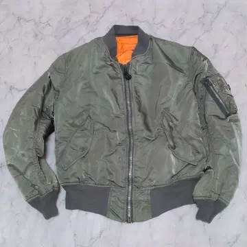 USA제 ALPHA INDUSTRIES MA-1 플라이트 자켓 S