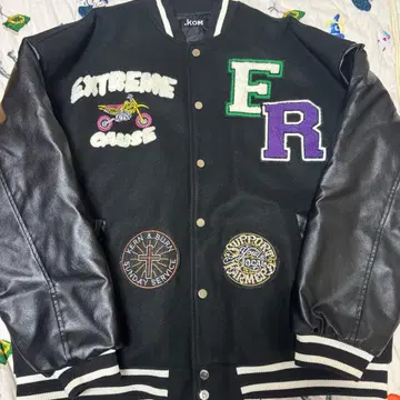 .KOM 익스트림 코즈 바시티 자켓