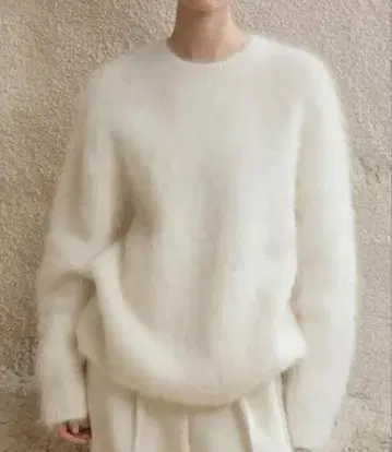 [컨디션 최상] 크루넥 샤기 니트