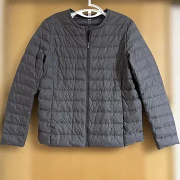 유니클로 울트라 라이트 다운 여성용 그레이