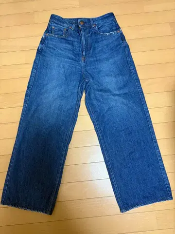 RED CARD TOKYO Dakota