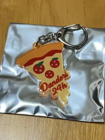 니시오 카즈오 아크릴 키링 피자를 둘러싼 모임 한정판 굿즈 피자 단도리