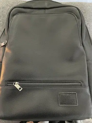 구치오 이탈리아 비즈니스 백팩 블랙