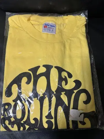 미개봉 롤링 스톤스 T셔츠 빈티지 옐로우 컬러 투어T