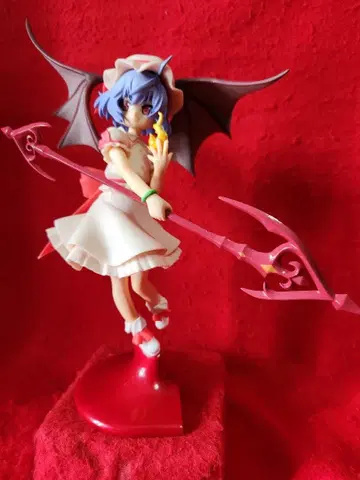 레밀리아 스칼렛 프리미엄 피규어 동방 프로젝트