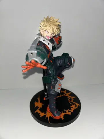 나의 히어로 아카데미아 Trio-Try-iT 피규어 - 바쿠고 카츠키 -