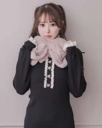 pium 빅 리본 펄 퍼 티펫 핑크