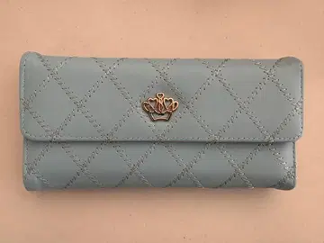 라이트 블루 퀼팅 3단 폴더형 지갑 여성용