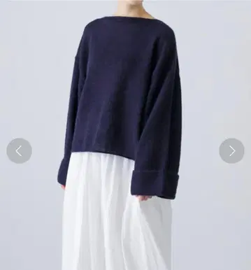 알파카 혼방 와이드 슬리브 니트 네이비